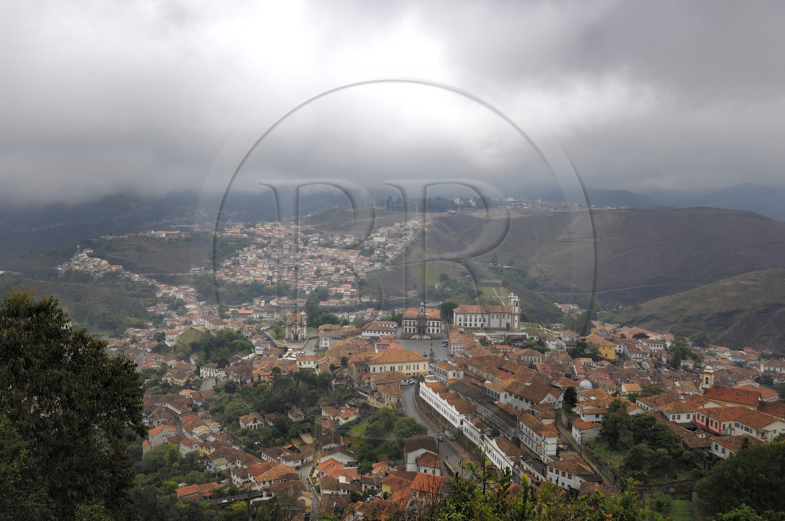 Brésil, état du Minas Gerais, Ouro Preto, centre historique classé Patrimoine Mondial de l' UNESCO, vue générale (Route de l' or, Estrada Real)