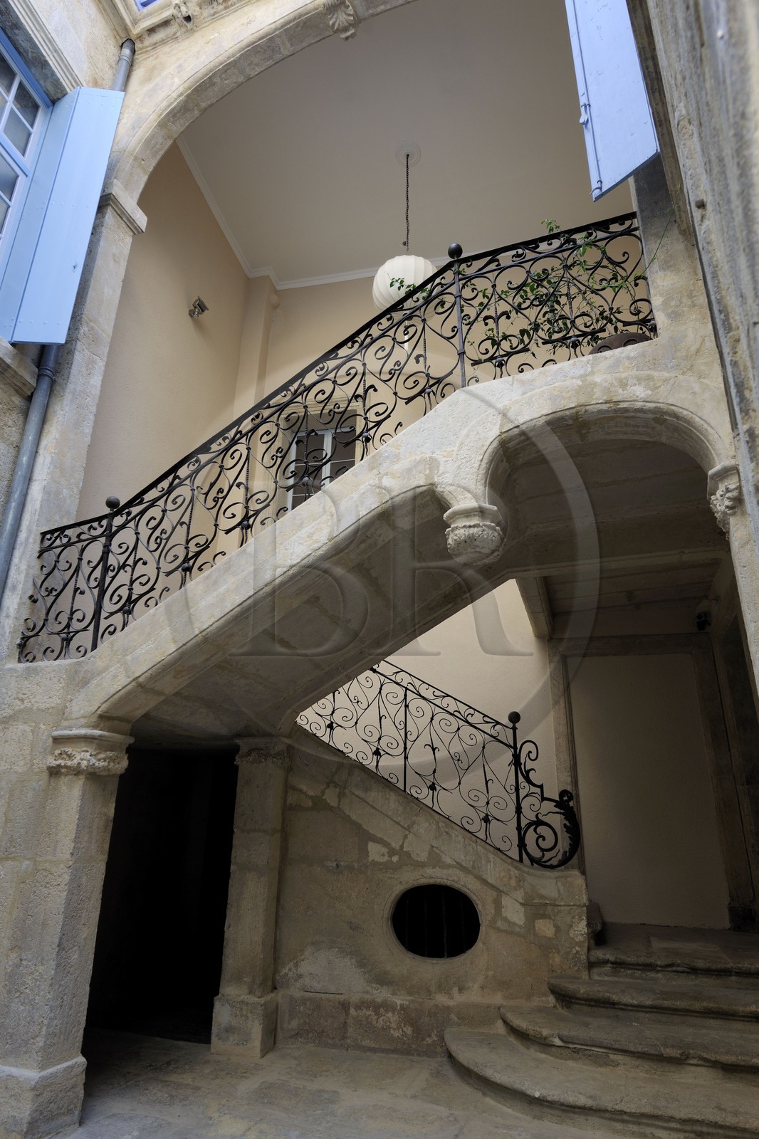 France, Hérault (34), Montpellier, l'escalier de l'Hôtel de Magno rue du Bayle France, Hérault (34), Montpellier, l'escalier de l'Hôtel de Magno rue du Bayle