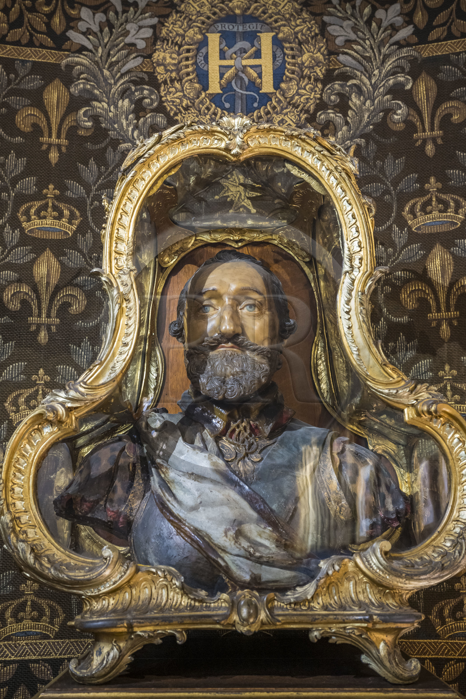 France, Oise (60), Chantilly, le chateau de Chantilly, le musée Condé, buste d'Henri IV roi de France en cire dans la galerie de Psyché