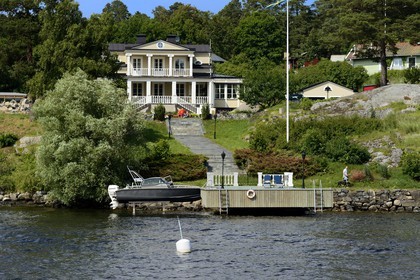 Sweden, Stockholm archipelago, Lännerstasundet, nice villa