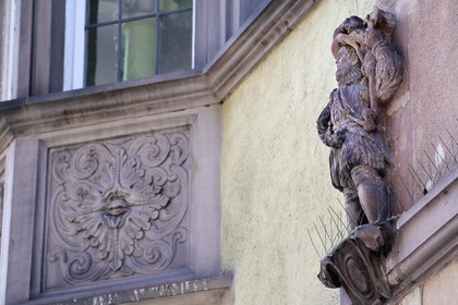 France, Bas Rhin, Strasbourg, old town listed as World Heritage by UNESCO, building at 5 rue des Hallebardes, statue of a Lansquenet, German infantryman of the 15th and 16th century