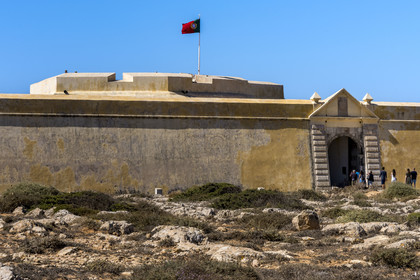 Portugal, Algarve, parc naturel du Sud-Ouest Alentejano et Costa Vicentina, Sagres à l'extrême sud-ouest du Portugal et de l'Europe, la Forteresse de Sagres construite au XVe siècle (La Fortaleza)
