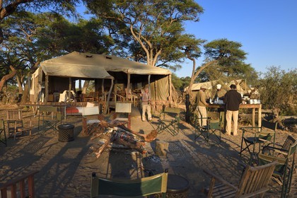 Zimbabwe, Matabeleland North Province, Hwange National Park, Somalisa Expedition Camp from African Bush Camps, the open lounge, breakfast