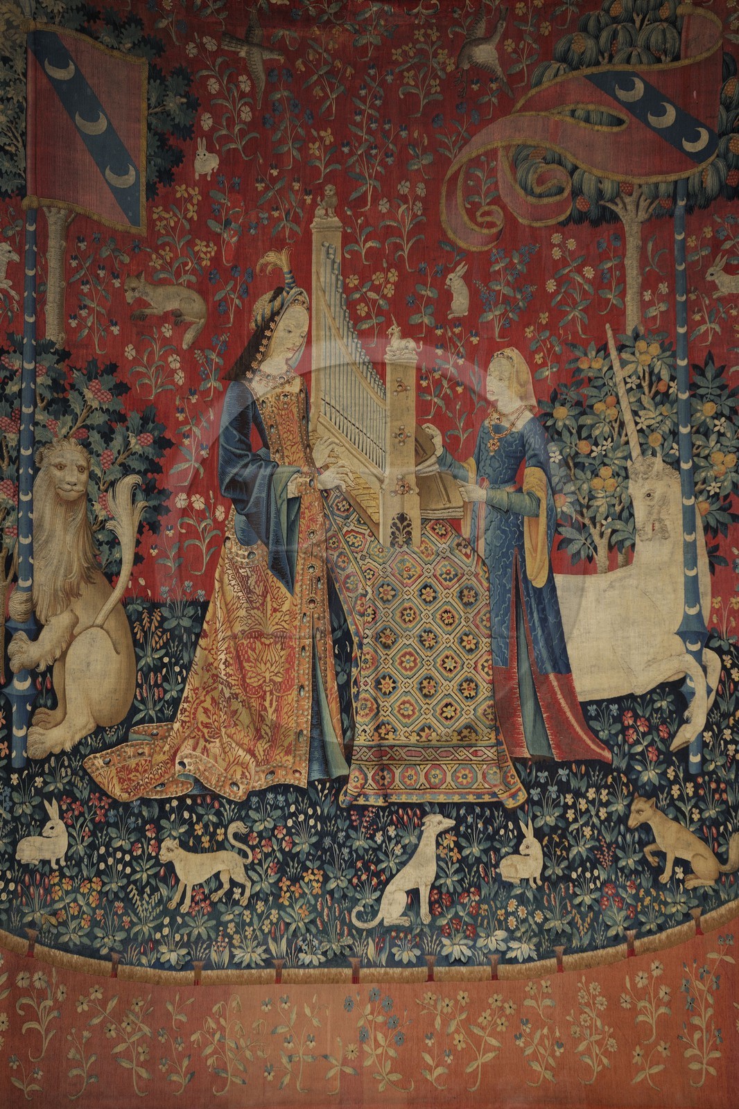 France, Paris (75), musée du Moyen-Age, ancien hôtel de Cluny, La Dame à la licorne est une série de six tapisseries datant de la fin du 15ème siècle