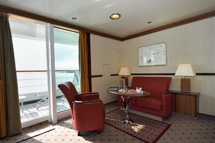 Groenland, cote ouest, bateau de croisière MS Fram de la compagnie Hurtigruten, cabine de la Grande Suite