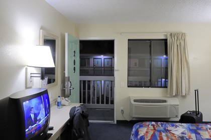 Etats-Unis, Californie, Monterey, chambre du Motel M6 du groupe Accor