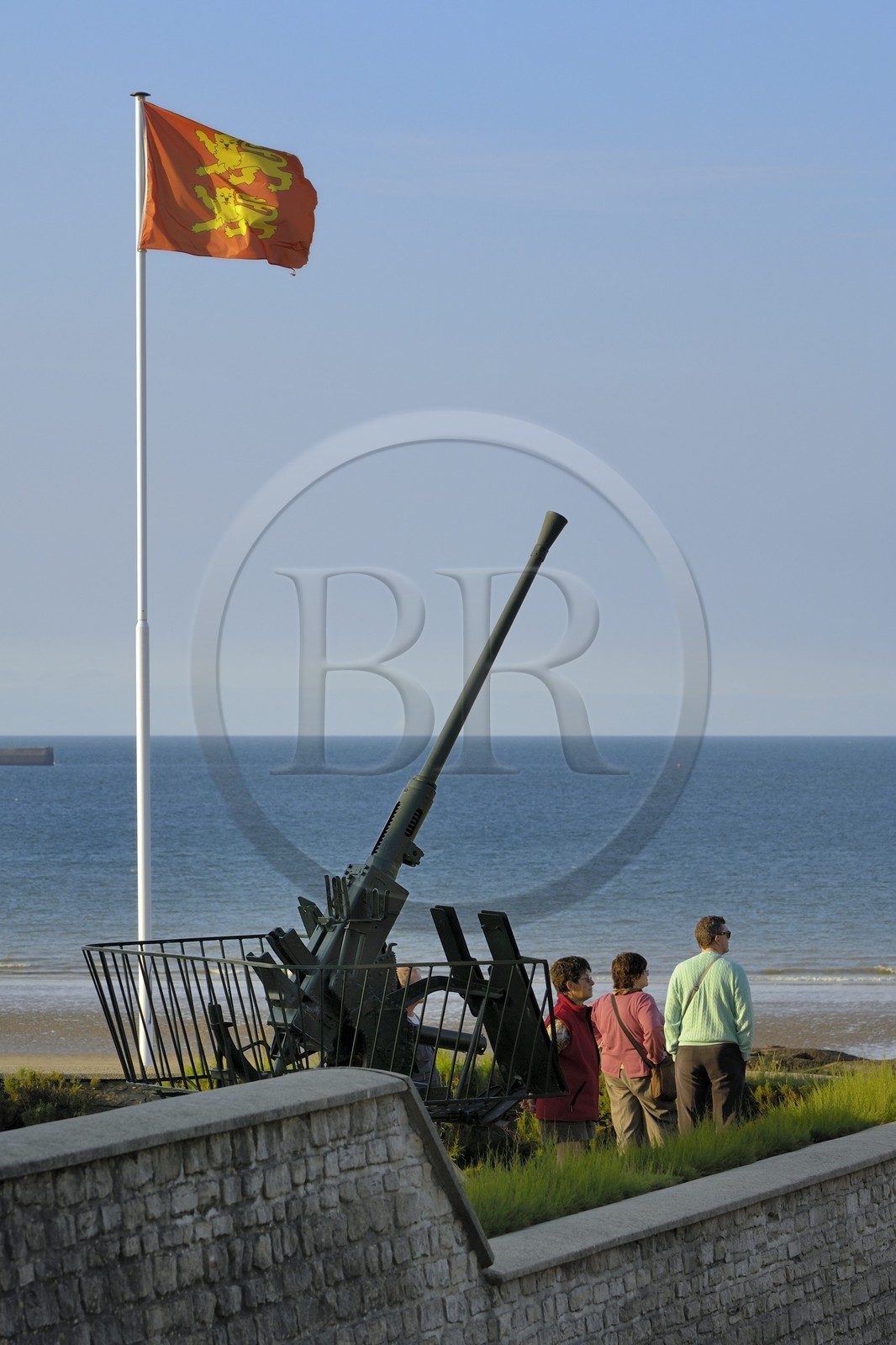 France, Calvados (14), batterie de la seconde guerre mondiale à Arromanches-les-Bains France, Calvados (14), batterie de la seconde guerre mondiale à Arromanches-les-Bains