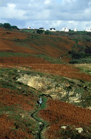 France, Finistere, Pointe du Raz (headland) towards Bestrees harbour and Lescoff village