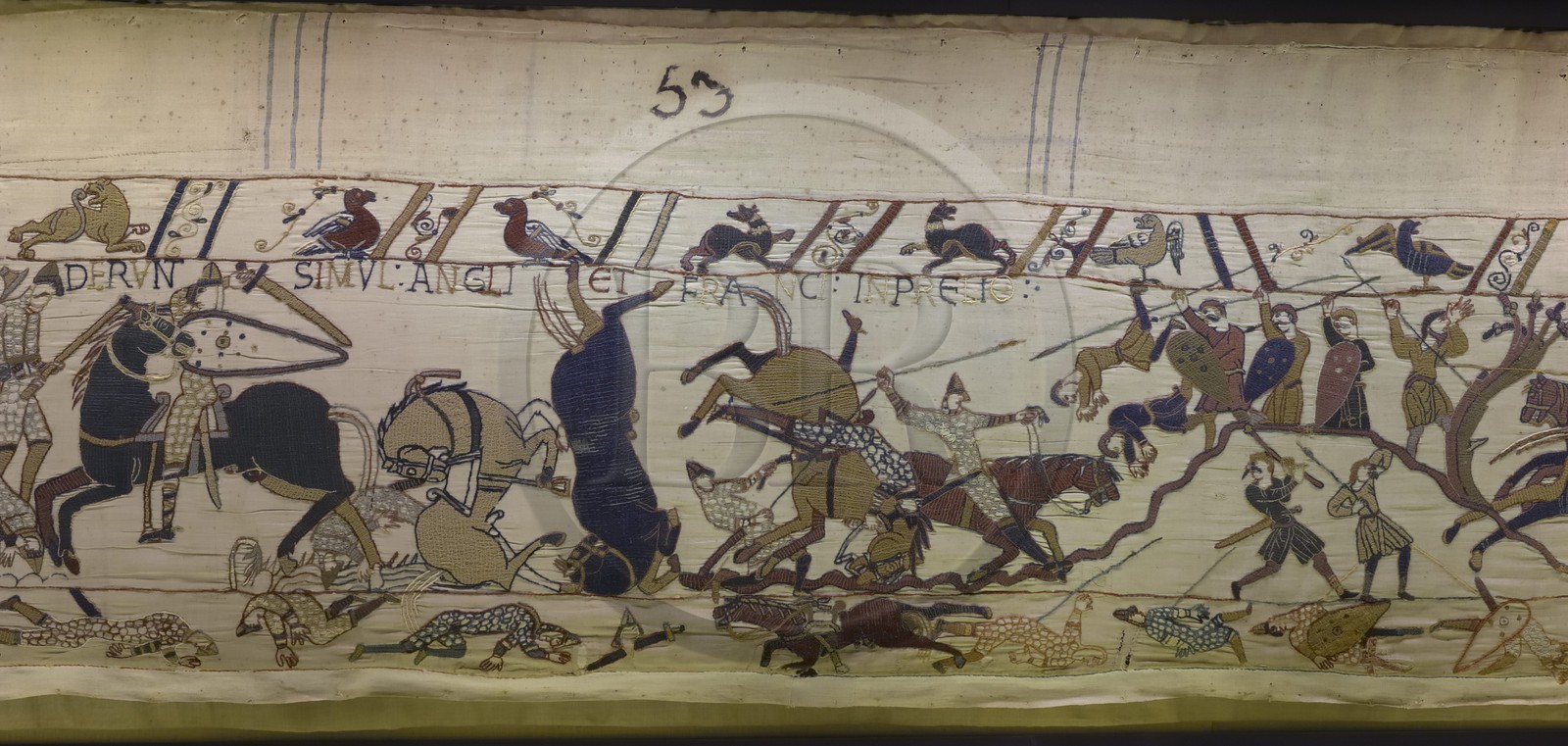 France, Calvados (14), Bayeux, musée de la tapisserie, tapisserie de Bayeux, la tapisserie dite de la Reine Mathilde classée Mémoire du monde par l'UNESCO qui raconte l'invasion de l'angleterre par Guillaume Le Conquérant