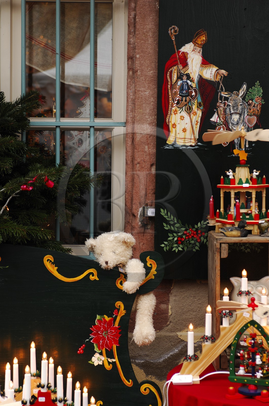 France, Haut Rhin (68), Colmar, decoration de Noel