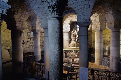 France, Puy de Dome, Clermont Ferrand, Notre-Dame-du-Port basilica in Auvergne Romanesque style, listed as a UNESCO World Heritage Site under the Routes of Saint-Jacques-de-Compostelle in France, the crypt which houses the Black Madonna on her altar as well as a very old well
