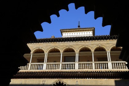 Espagne, Andalousie, Séville, Alcazar de Séville (Reales Alcazares de Sevilla), classé Patrimoine Mondial de l'UNESCO, la Cour des Demoiselles (Patio de las Doncellas)