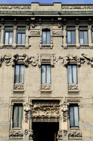 Italie, Lombardie, Milan, Palazzo Castiglioni (1901-1903) est un palais de style Art Nouveau conçus par Giuseppe Sommaruga
