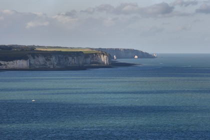 France, Seine Maritime, Pays de Caux, Cote d'Albatre, Fecamp, cliffs south of the city up the Belval needle towards Etretat