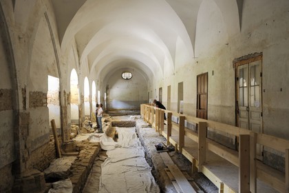 France, Saône et Loire (71), ancienne abbaye de Cluny, fouilles de Cluny 2 dans les locaux de l'école des Arts et Métiers (mention obligatoire RMN)