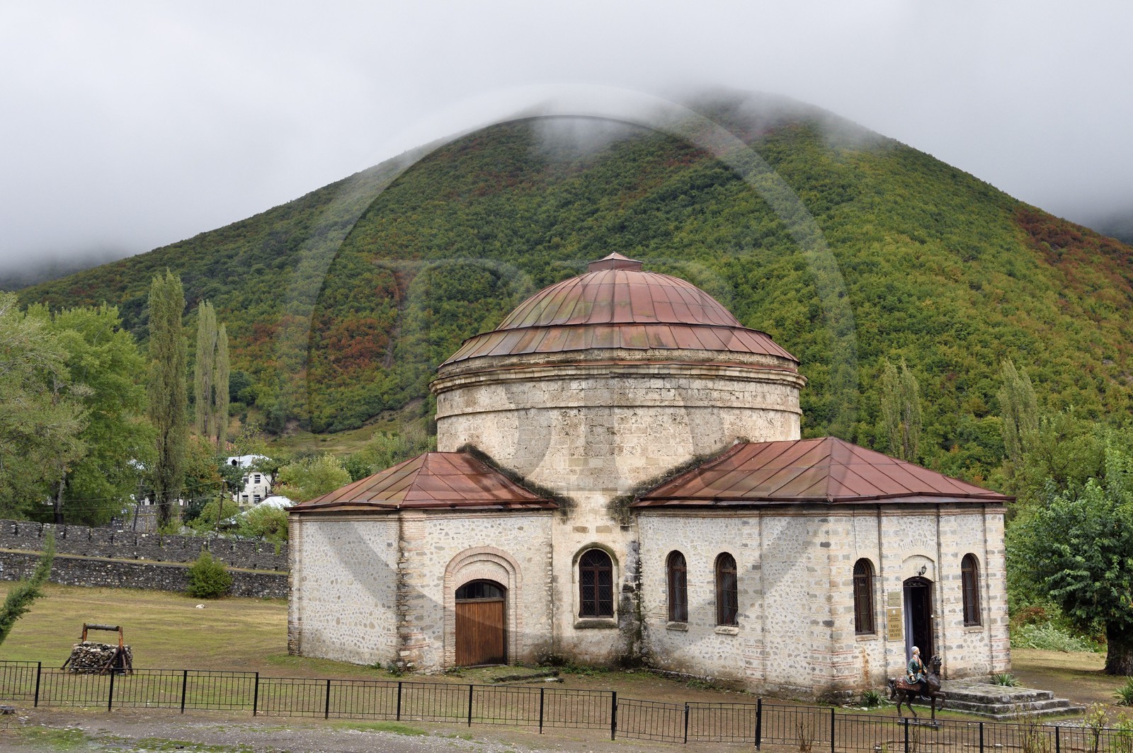 Azerbaïdjan, Sheki (Shaki), musée des Arts appliqués dans une ancienne église