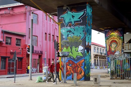 South Africa, Gauteng Province, Johannesburg, CBD (Central Business District), Newtown, murals under the M1 De Villiers Graaff motorway