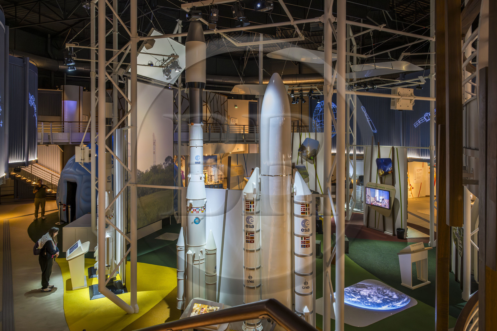 France, Guyane, Kourou, Centre Spatial Guyanais (CSG), Guyaspace Expérience (ancien Musée de l'Espace), maquettes de lanceurs (fusées)