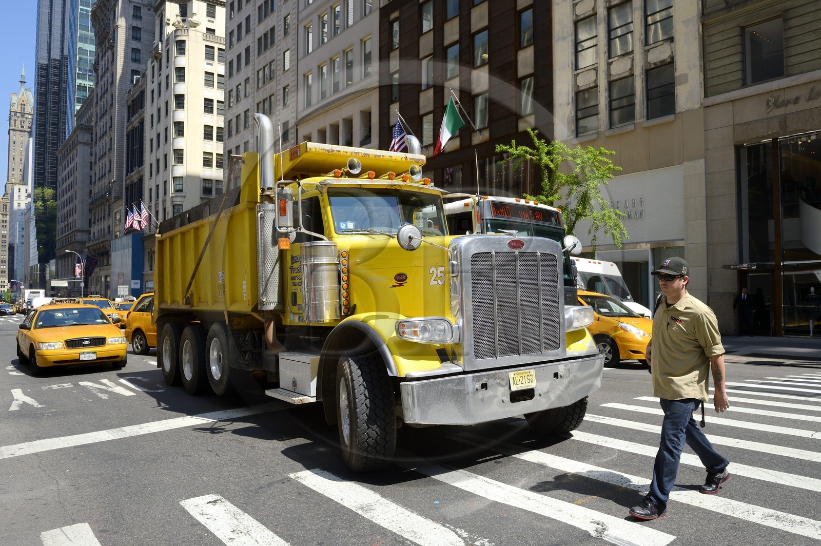 Etats-Unis, New York, Manhattan, Midtown, 5eme Avenue, camion