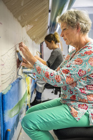 France, Herault, Lodève, Manufacture de la Savonnerie (Savonnerie manufactory) unique annex of the National Carpet Factory of the Savonnerie des Gobelins in Paris, realization by the weather Odile Berthier on a loom of a carpet Jardin d'Eau designed by Stephane Calais