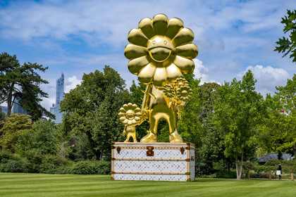 France, Paris, Bois de Boulogne, a sculpture The Flower parent and the child by the artist Takashi Murakami in collaboration with Louis Vuitton at the Jardin d’acclimatation