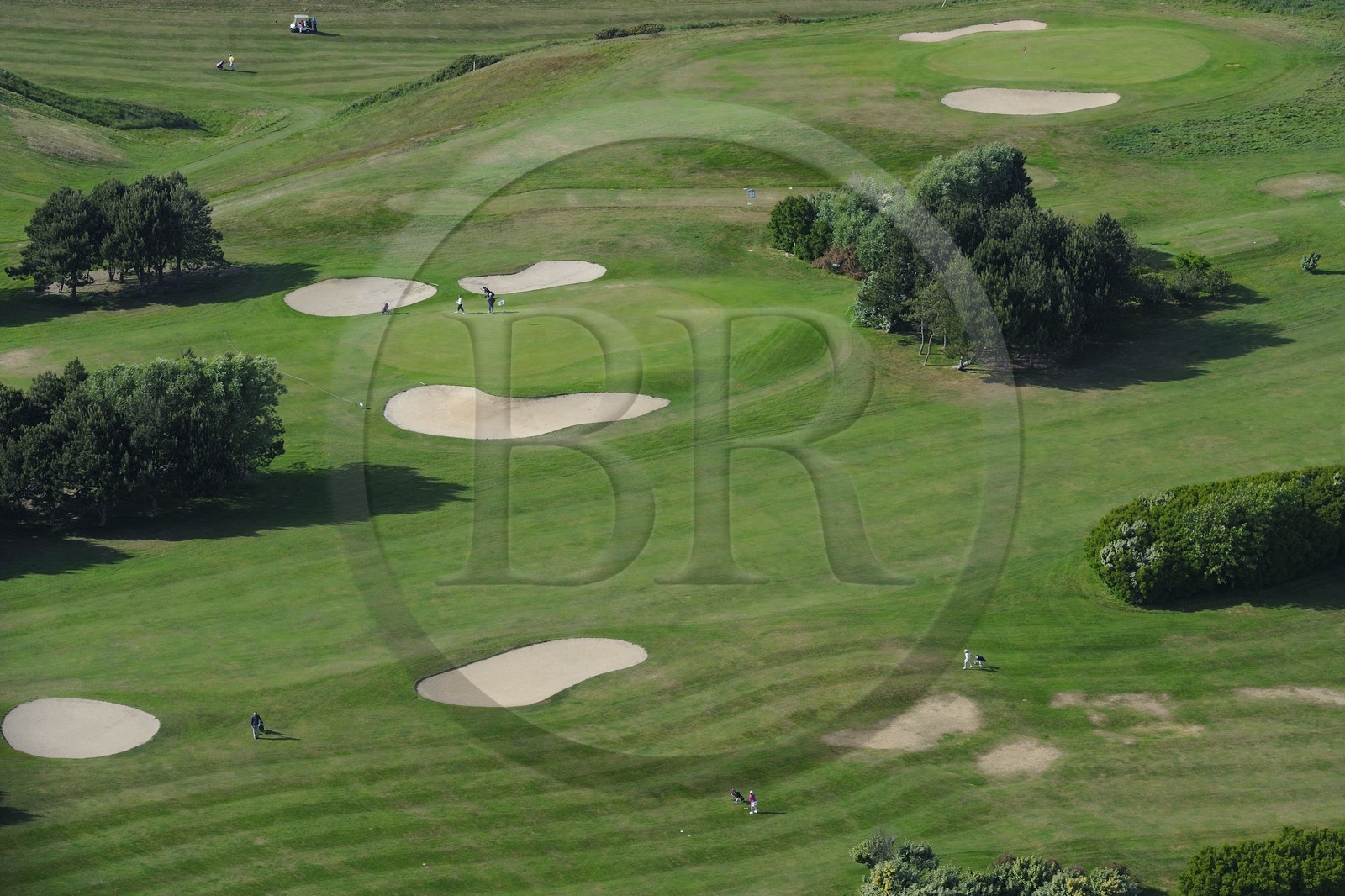 France, Seine-Maritime (76), Pays de Caux, Côte d'Albâtre, Etretat, le golf des falaises d'Aval (vue aérienne)