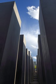 Germany, Berlin, Berlin-Mitte District, Holocaust Mahnmal, Memorial to the Murdered Jews of Europe by the architect Peter Eisenmann