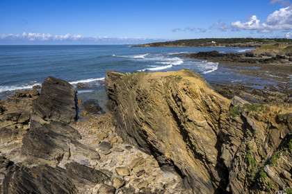France, Vendée (85), Talmont-Saint-Hilaire, vue sur la baie de Cayola et Les Sables d'Olonne en arrière plan depuis la pointe du Porteau