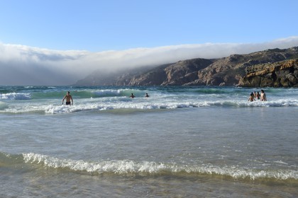 Portugal, région de Lisbonne, Cascais, petite plage sauvage de Abano au nord de la plage de Guincho sur la côte d'Estoril