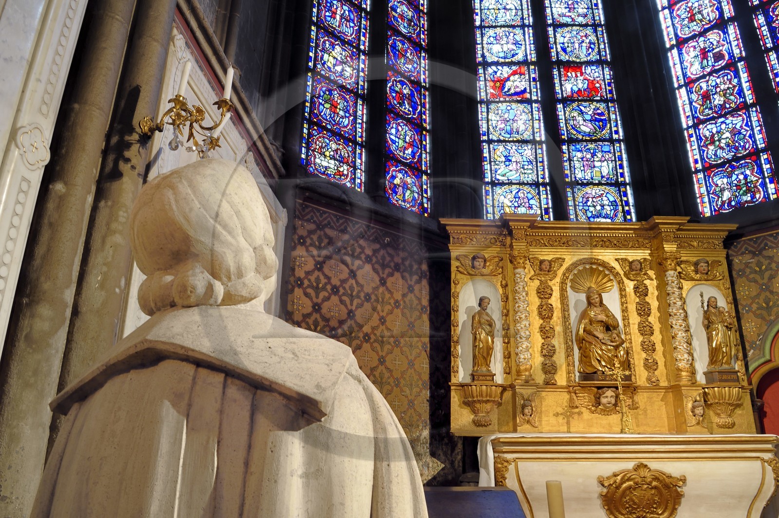 France, Puy de Dome, Clermont Ferrand, 13th century Notre-Dame de l'Assomption cathedral, Sainte-Anne chapel