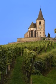 France, Haut-Rhin (68), Route des Vins d'Alsace, Hunawihr, labellisé Les Plus Beaux Villages de France, Eglise de Sainte-Hune