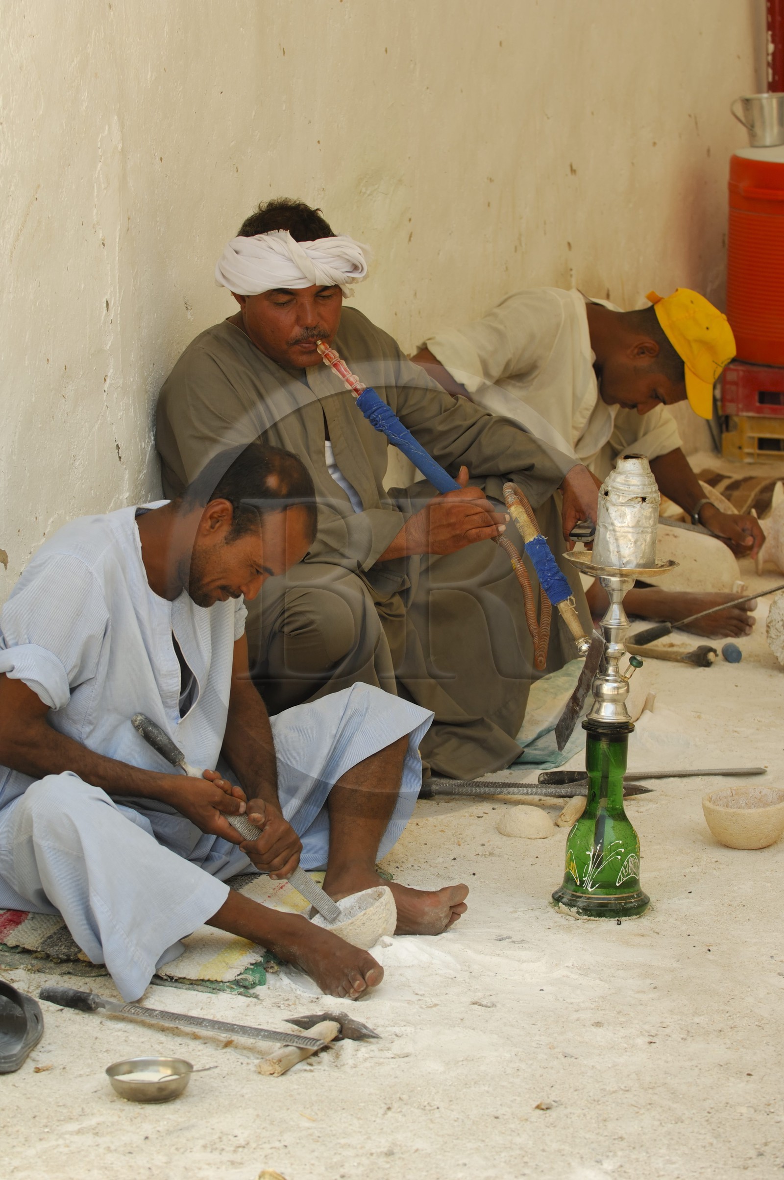 Egypte, Haute Egypte, vallée du Nil, environs de Louxor, Thèbes Ouest, nécropole thébaine, village de Gournah, atelier de sculpteurs
