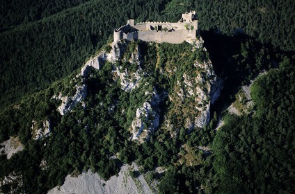 France, Aude (11), le château cathare de Puilaurens (vue aérienne)