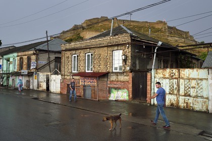 Georgia, Shida Kartli, Gori, hometown of Joseph Stalin dominated by the medieval fortress of Goristsikhe