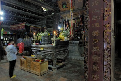 Vietnam, Ha Tay province, Thay pagoda