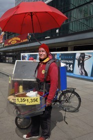 Germany, Berlin, Berlin-Mitte, Alexanderplatz, sausage street vendor
