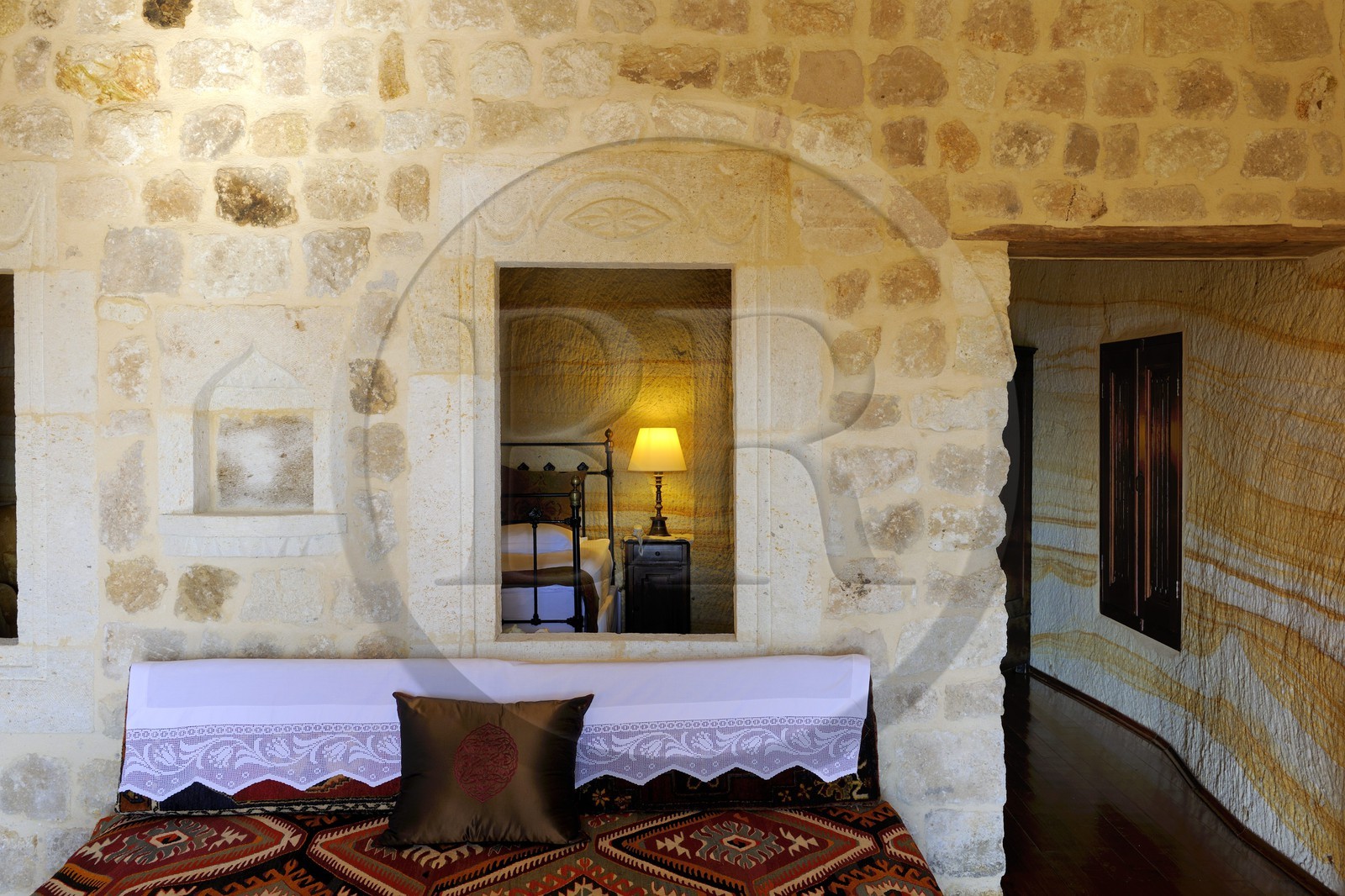 Turquie, Anatolie Centrale, province de Nevsehir, Cappadoce classée Patrimoine Mondial de l'UNESCO, Ürgüp, hôtel de luxe Yunak Evleri dans les anciennes maisons troglodytiques Turquie, Anatolie Centrale, province de Nevsehir, Cappadoce classée Patrimoine Mondial de l'UNESCO, Ürgüp, hôtel de luxe Yunak Evleri dans les anciennes maisons troglodytiques