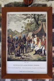 Caraïbes, Ile de la Dominique, Portsmouth, Parc national des Cabrits, Fort Shirley, fort britannique du XVIIIe siècle, reproduction de gravure de 1800 représentant la période coloniale et esclavagiste pacification avec les nègres marron