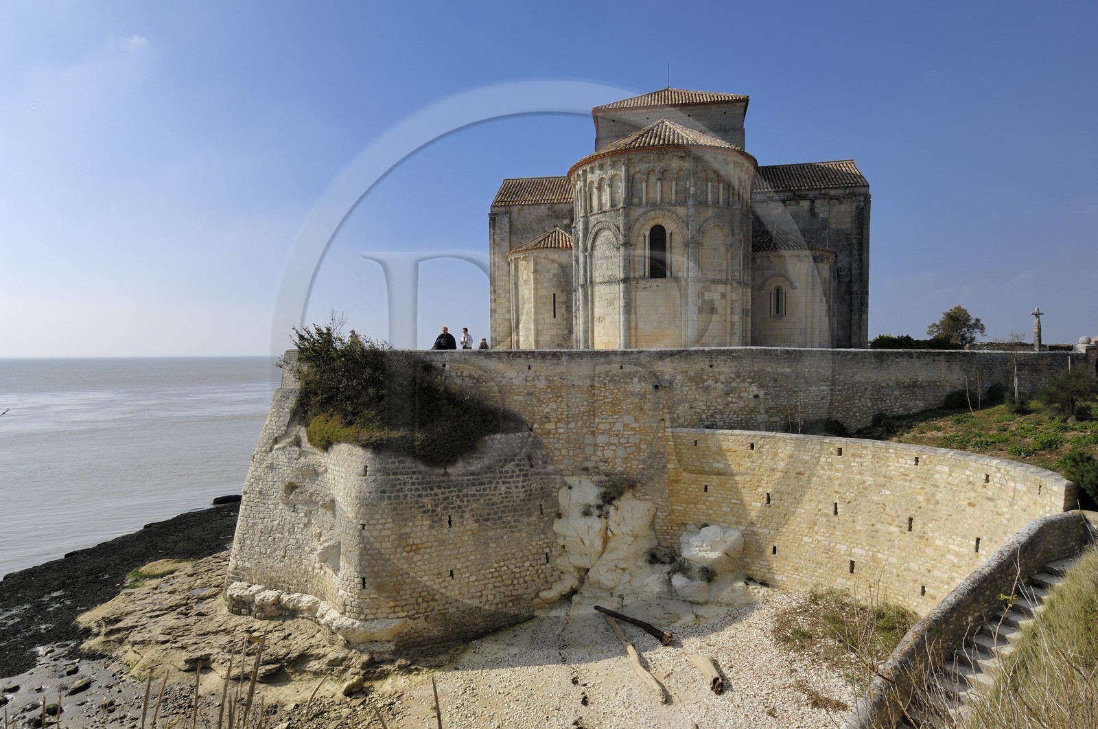France, Charente-Maritime (17), Talmont-sur-Gironde, labelisé Les plus beaux Village de France, église Sainte-Radegonde