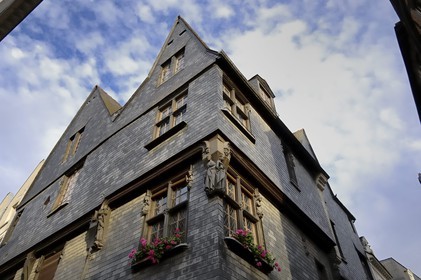 France, Indre et Loire, Tours, Place Plumereau, house at the corner of the rue de la Monnaie