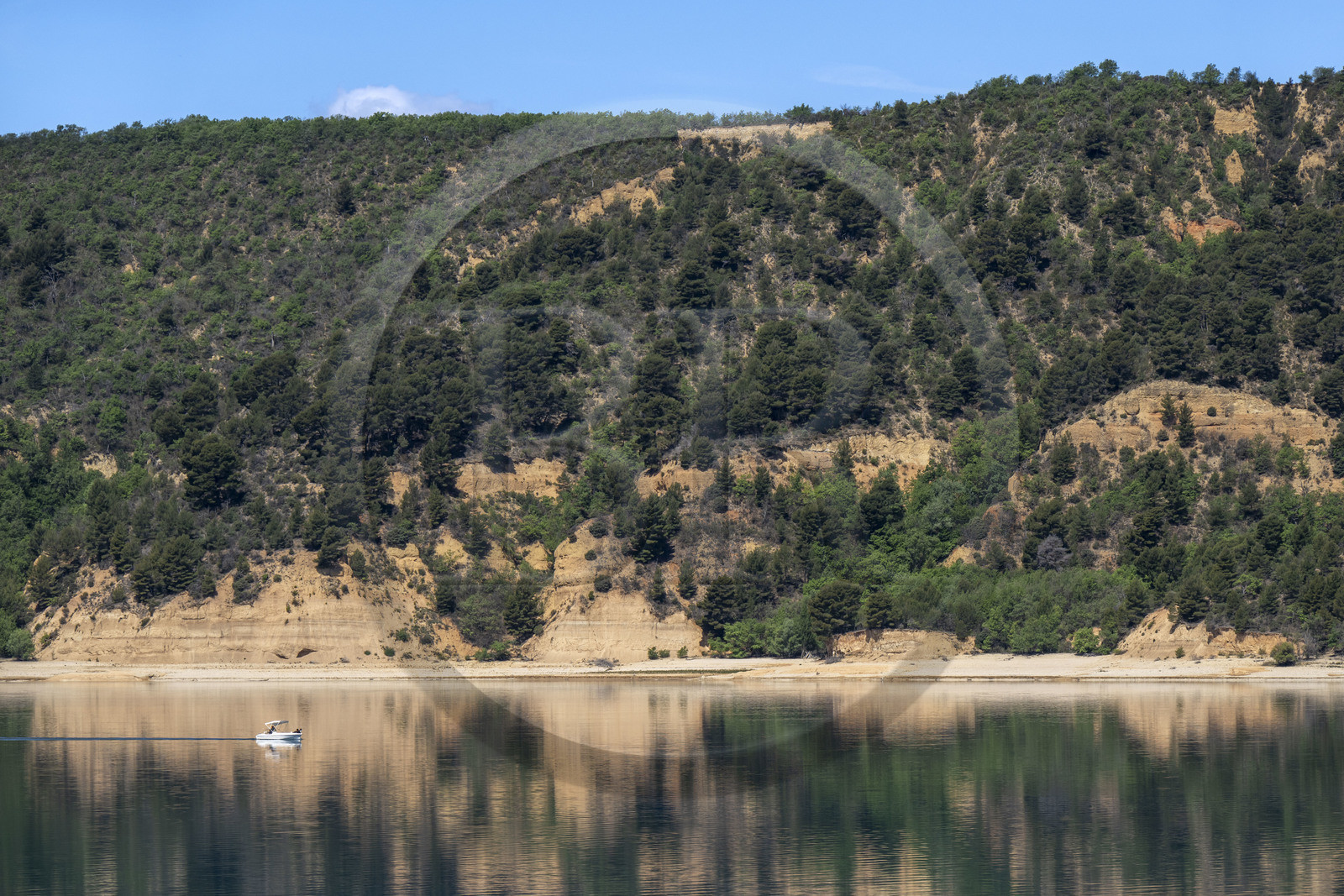 France, Var (83), Parc Naturel Régional du Verdon, Les-Salles-sur-Verdon, lac de Sainte Croix