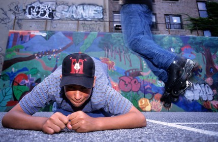 United States, New York City, Manhattan, Upper West Side, on rollerblades