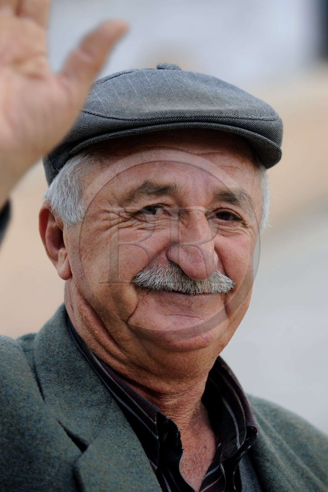 Turquie, Anatolie Centrale, province de Nevsehir, Cappadoce classée Patrimoine Mondial de l'UNESCO, village d' Ibrahimpacha, retraité de retour au pays d'Allemagne