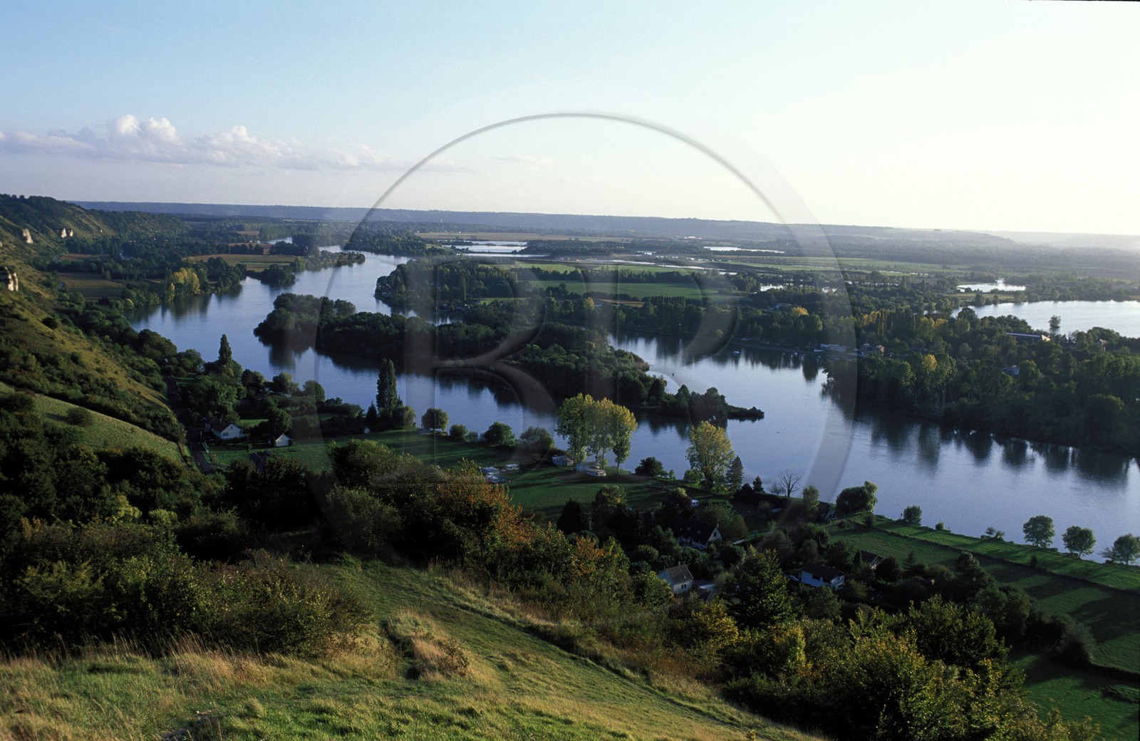 France, Eure (27), la Seine au sud de la côte des Deux Amants sur la route de Richard Cúur de Lion