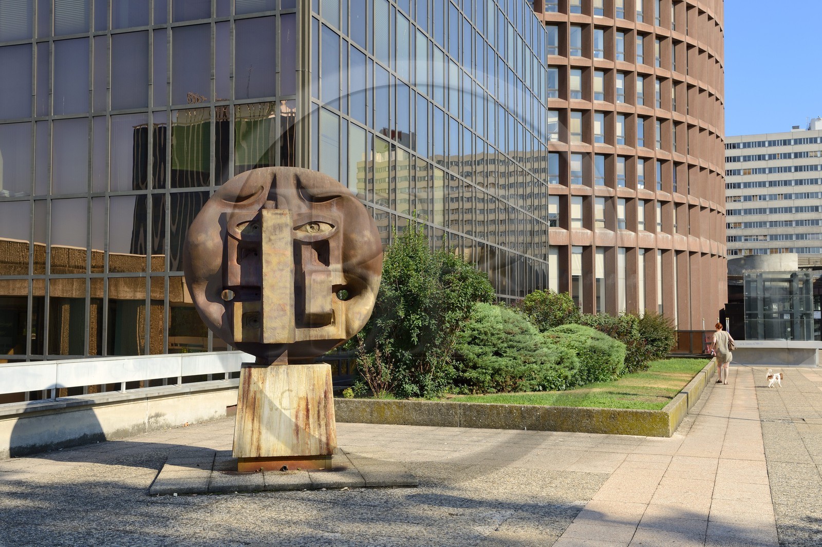 France, Rhône (69), Lyon, quartier de la Part-Dieu, le gratte-ciel de la tour du Crédit Lyonnais dite le Crayon par les architectes Cossutta & Associates