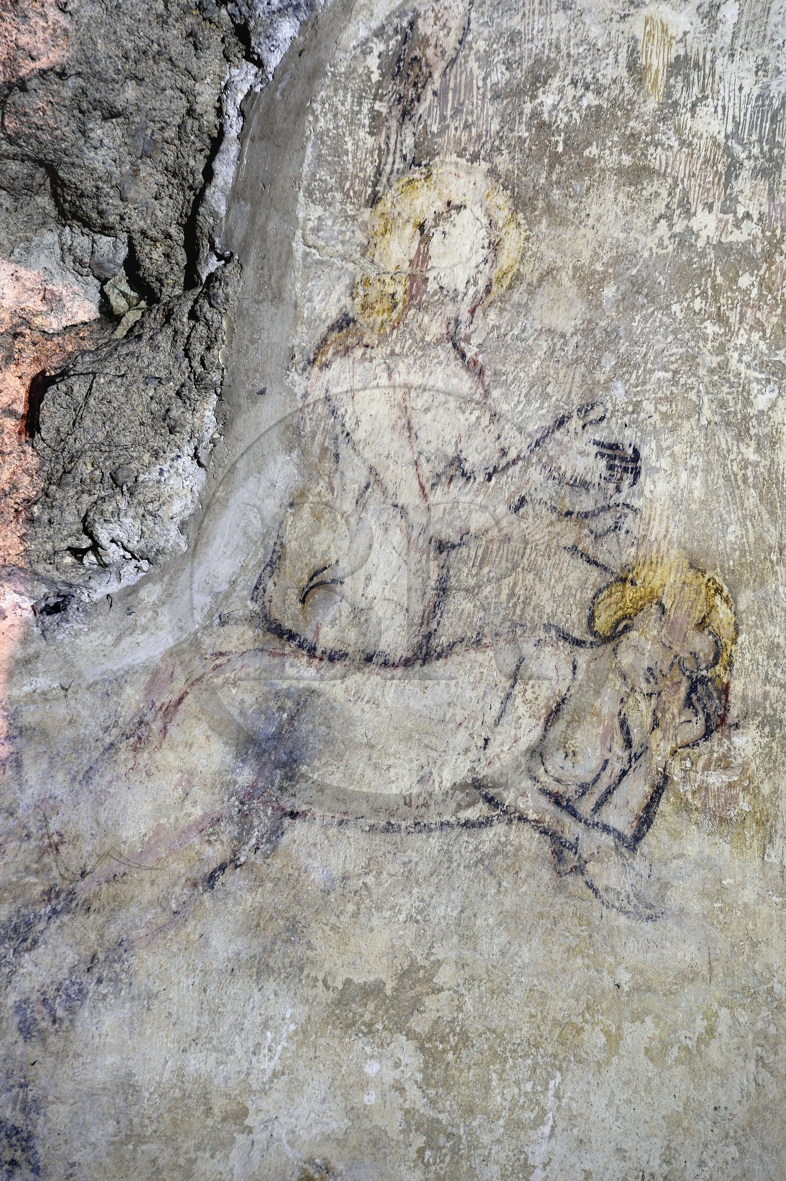 France, Puy-de-Dôme (63), Clermont-Ferrand, cathédrale Notre-Dame de l'Assomption, peintures murales romanes fin XIIe siècle dans une chapelle latérale de la crypte du Xe siècle