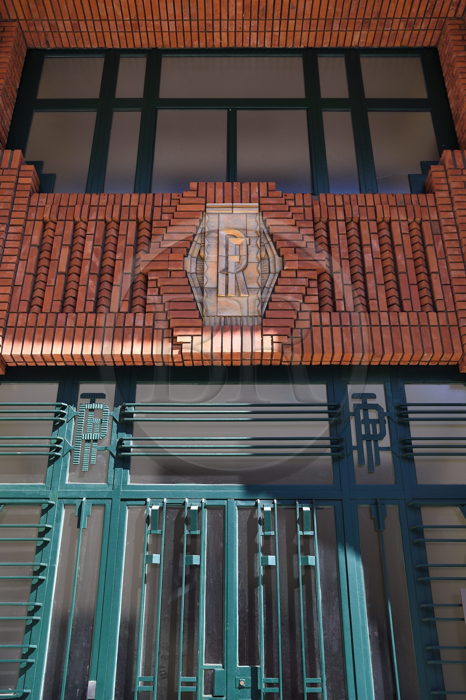 France, Alpes-Maritimes, Nice, post office Thiers Art Deco style built in 1931 by architect Guillaume Tronchet, only brick building in the city