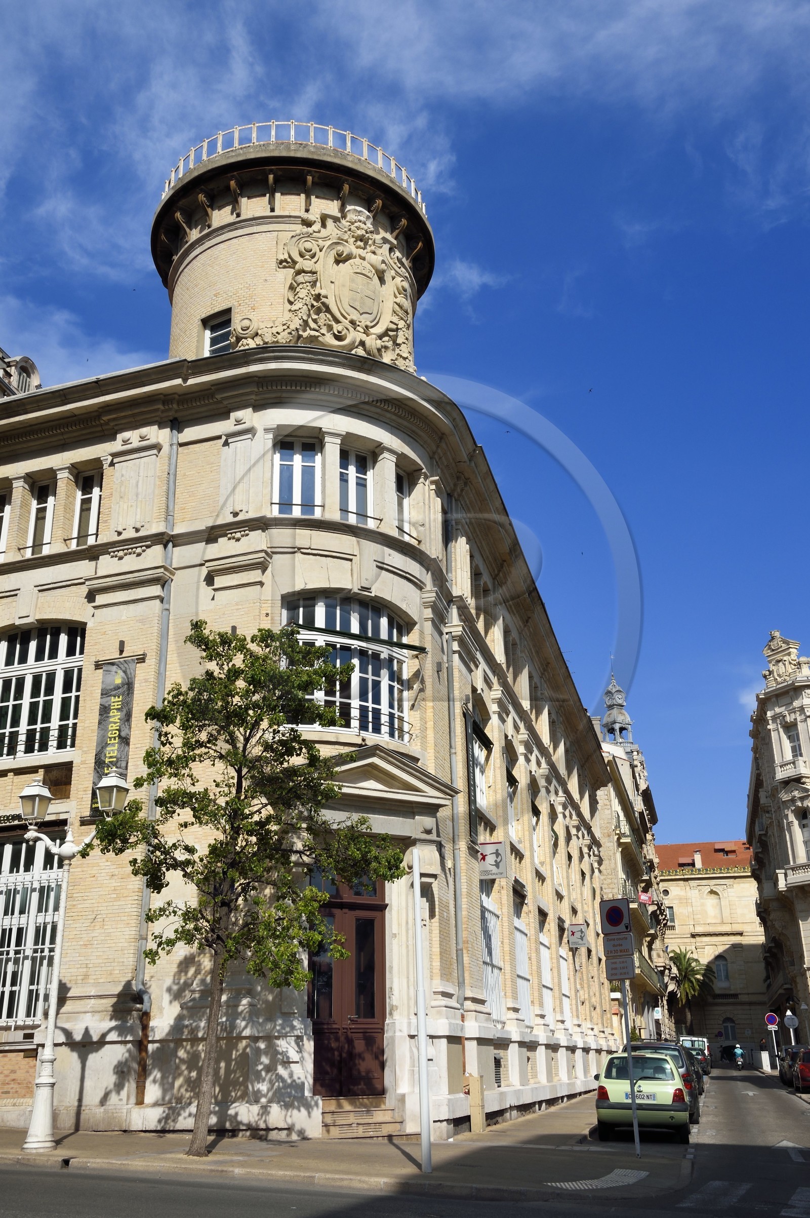 France, Var (83), Toulon, restaurant et lieu culturel Le Télégraphe dans l'ancienne Poste