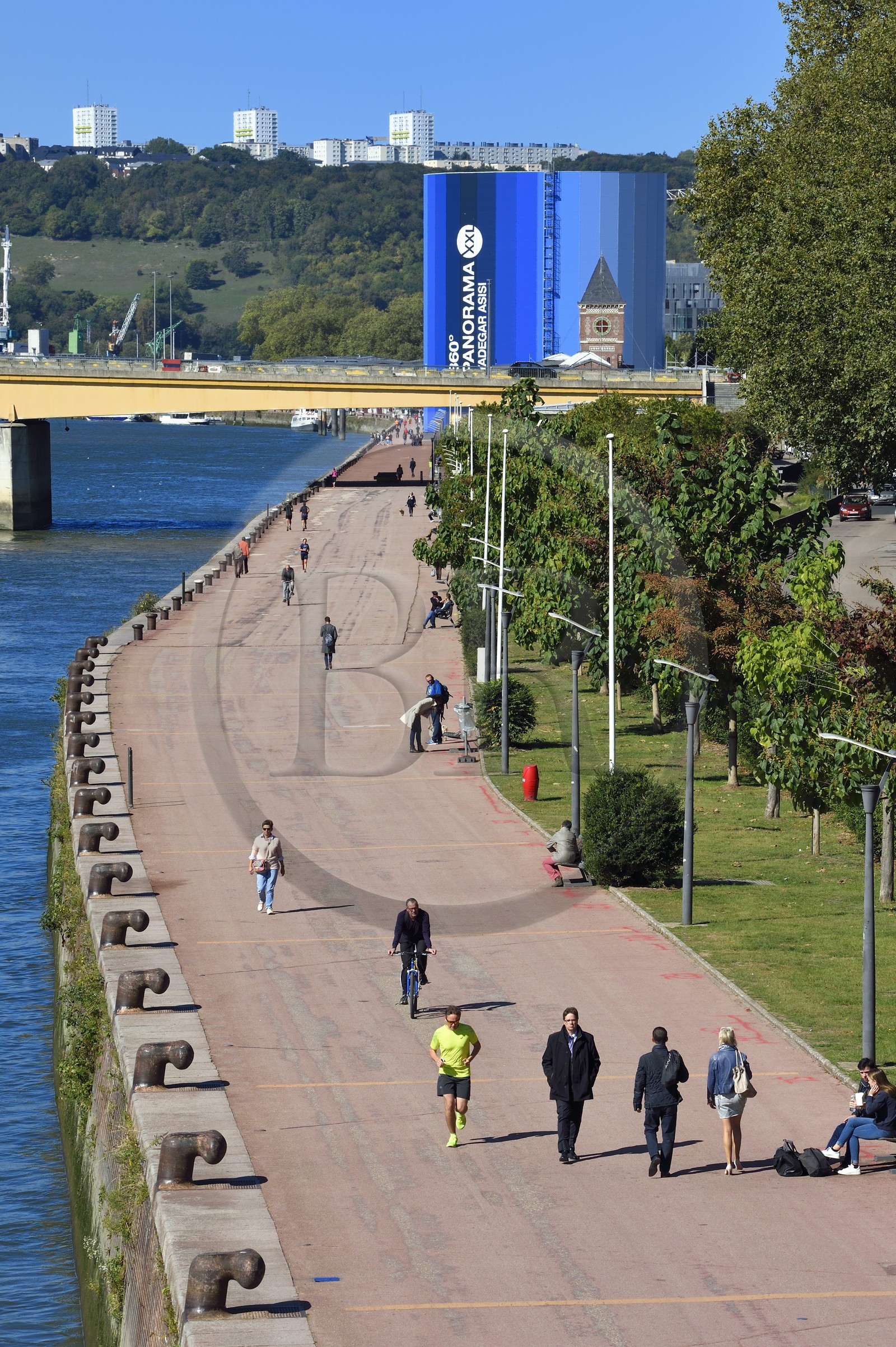 France, Seine-Maritime (76), Rouen, le Panorama XXL sur les quais de Seine rive droite