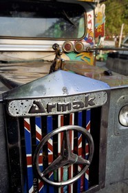 Philippines, province d'Ifugao, ville de Banaue, jeepney (jeep allongée pour le transport de passagers)